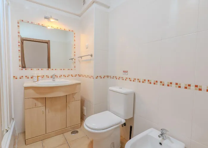 #014 Mar & By Holidays アパート